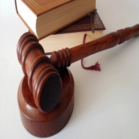 离婚抚养权案件怎么找律师
